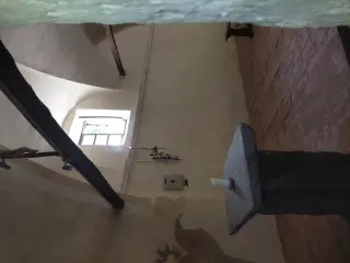 Interno dalla finestrella votiva - Chiesa di San Costanzo a Vignolo