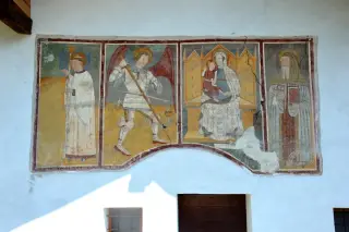 Affreschi in facciata - Cappella di San Massimo a Challand-Saint-VictorFrazione Viran