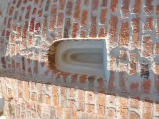 Monofora - Chiesa di Santa Maria di Aniceto a Corsione