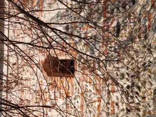 Finestrella - Chiesa di San Giacomo in Carpeneto a Caravino