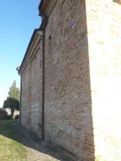 Fianco destro - Chiesa di San Martino a CunicoFrazione Bricco San Martino
