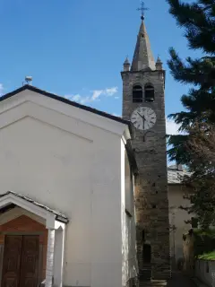 Fianco e campanile - Parrocchiale di Sant'Orso a JovençanFrazione Les Adams
