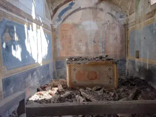 Tracce degli affreschi - Cappella di San Desiderio a Cinzano