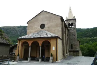 Facciata - Parrocchiale di Saint Germain a MontjovetFrazione Saint Germain