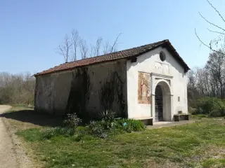 Facciata - Oratorio di Sant'Apollinare a Carpignano Sesia