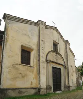 Facciata da nord-ovest - Chiesa di San Martino a CaltignagaFrazione Morghengo