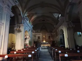 Interno - Chiesa della Santa Croce o Battuti Bianchi a Marene