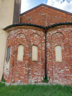 Absidi - Pieve di San Giovanni di Mediliano a Lu