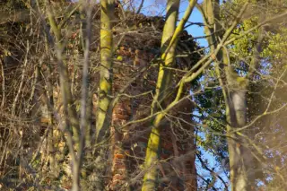 Abside vista dalla strada - Cappella di San Grato a Moransengo