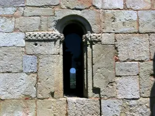 Monofora - Pieve o Chiesa Cimiteriale di San Lorenzo a Montiglio Monferrato