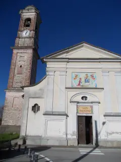Facciata - Parocchiale di San Quintino a MondovìFrazione San Quintino
