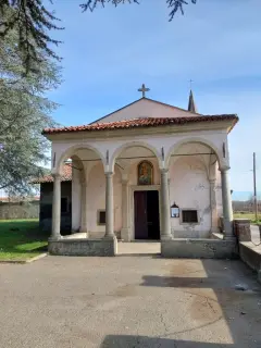 Facciata - Oratorio di Santa Maria delle Grazie a Carpignano Sesia