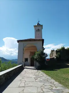 Vista - Chiesa della Natività di Maria a Prato Sesia