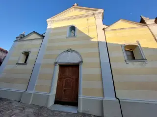 Facciata - Chiesa Parrocchiale di Sant'Antonio Abate a Loazzolo