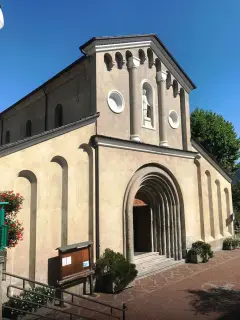 Facciata - Chiesa di San Vincenzo di Saragozza a Saint-Vincent