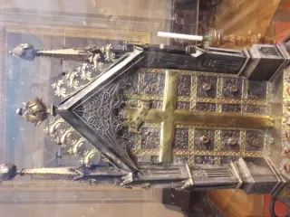 Cassa reliquiariodi San Grato - Cattedrale di Notre-Dame o Santa Maria Assunta a Aosta