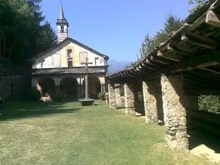 Vista - Santuario della Madonna delle Nevi a ArnadFrazione Machaby