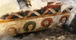 Tracce di affreschi - Cappella della Vergine e San Giovanni Evangelista a Saint-PierreFrazione Castello Sarriod de la Tour