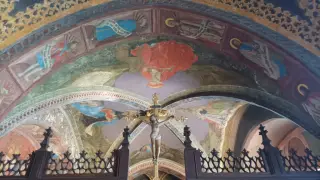 Affreschi del sottarco, della volta e crocefisso - Cappella del Castello a Issogne