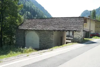 Vista - Oratorio di San Giovanni Battista a Alto SermenzaFrazione Rimasco - Ferrate