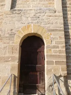 Portale laterale - Chiesa Cimiteriale di Sant'Antonino a Perletto