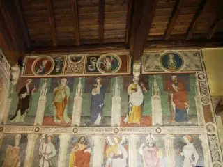 Affreschi con santi e apostoli - Cappella del Castello a Fénis