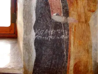 Presbiterio parete Sud, riquadro destro basso, graffito data 1617 - Chiesa della Madonna della Stella a Pianezza