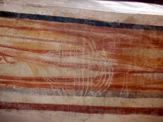 Presbiterio parete Sud, zoccolo della finestra, nodo di Salomone Jn hac…APR(it)es P VITA - Chiesa della Madonna della Stella a Pianezza