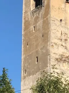 Antiche feritoie - Chiesa Parrocchiale di Saint-Marcel a Saint-MarcelFrazione Cretaz