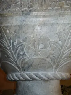 Battistero Zabreri lys de France - Parrocchiale di Maria Vergine Assunta a Caraglio