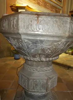 Battistero Zabreri BATIZO - Parrocchiale di Maria Vergine Assunta a Caraglio