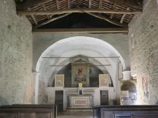 Interno - Cappella Cimiteriale del Santo Sepolcro o Santa Maria Fuori le Mura a Piozzo