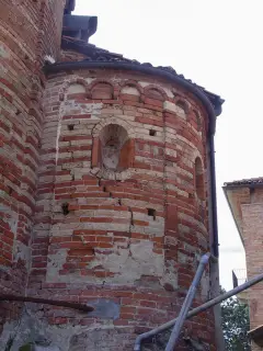 Abside laterale - Pieve di San Vittore a Priocca