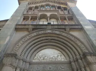 Facciata neogotica - Chiesa di San Genesio a Castagneto PoFrazione San Genesio
