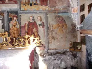 Storie di San Giuliano - Giuliano si accorge dell'errore e diventa traghettatore - Cappella di San Giuliano a SaviglianoFrazione San Giuliano