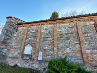 Fianco sinistro - Chiesa dei Santi Fabiano e Sebastiano a Montiglio MonferratoFrazione Scandeluzza
