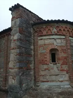 Abside - Chiesa dei Santi Fabiano e Sebastiano a Montiglio MonferratoFrazione Scandeluzza