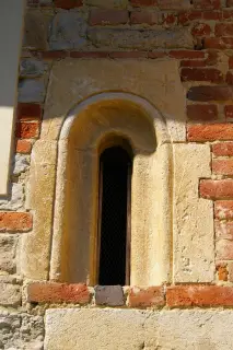 Monofora - Chiesa di San Nicola o Nicolao a Settime