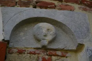 Abside Dettaglio scultura - Chiesa di San Nicola o Nicolao a Settime