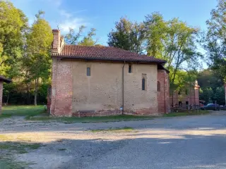 Fianco - Cappella di San Giuliano a Druento