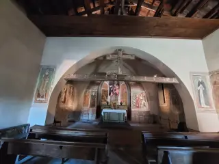 Interno - Cappella di San Giuliano a Druento