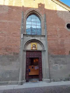 Portale - Chiesa di Santa Maria Canale o dei Canali a Tortona