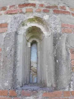 Monofora - Chiesa di San Giorgio a AramengoFrazione Masio