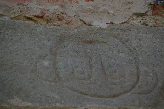 Fregio con viso - Chiesa di San Giorgio a AramengoFrazione Masio