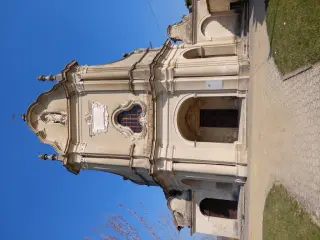 Facciata - Pieve dell' Assunta a Vesime