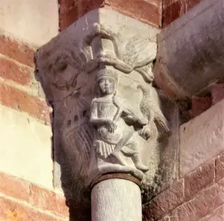 Sculture Particolare - Canonica di Santa Maria di Vezzolano a AlbugnanoFrazione Vezzolano