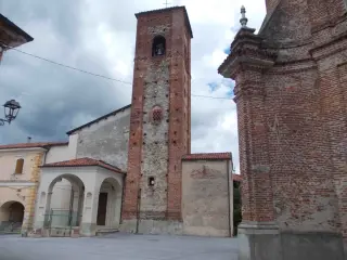 Vista e campanile - Ex Parrocchiale di Santa Caterina a Villanova MondovìFrazione Villa