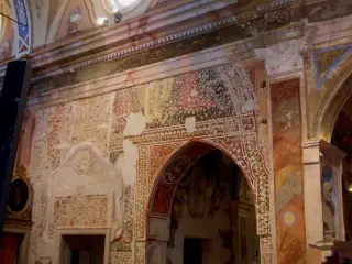 Presbiterio lato destro, ruota del martirio di Santa Caterina - Ex Parrocchiale di Santa Caterina a Villanova MondovìFrazione Villa