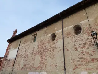 Fianco destro - Chiesa di San Bernardo a Saluzzo