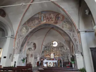 Interno - Parrocchiale dell' Assunta a Rossana